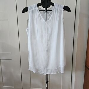 Elegant White Sleeveless Top